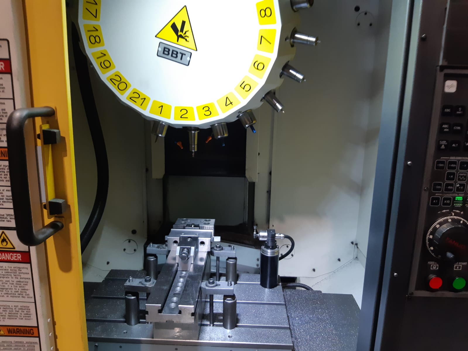 Centro di lavoro  FANUC ROBODRILL ALPHA D21MiB5 (2017) id10918